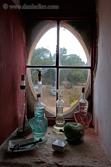 old-artifacts-in-oval-window-1.jpg