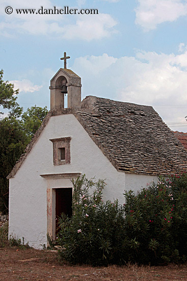 small-church-n-clouds-06.jpg