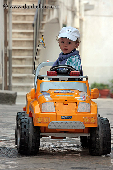 toddler-in-electric-truck-3.jpg