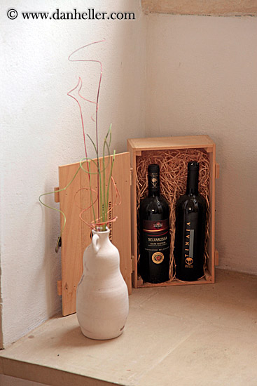 two-bottles-of-red-wine.jpg