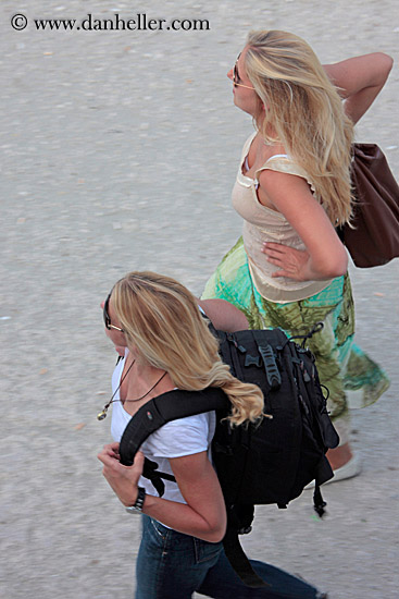 two-blond-women-walking-2.jpg