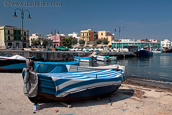 blue-striped-boat-n-harbor.jpg