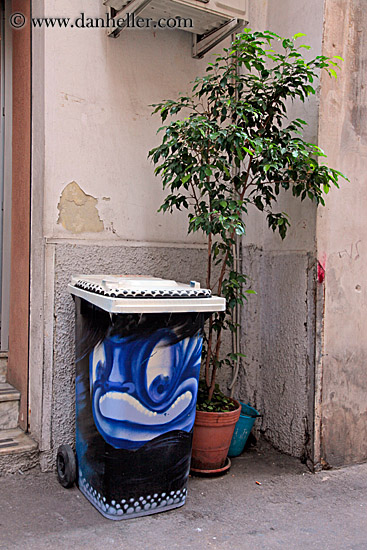 colorful-trashcan-n-tree.jpg