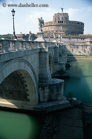 roman-bridge.jpg