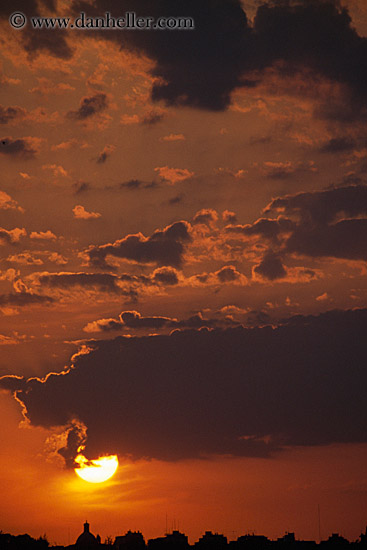 sunset-clouds-n-houses-1.jpg