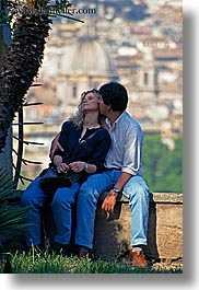 images/Europe/Italy/Rome/People/couple-n-cityscape-4.jpg