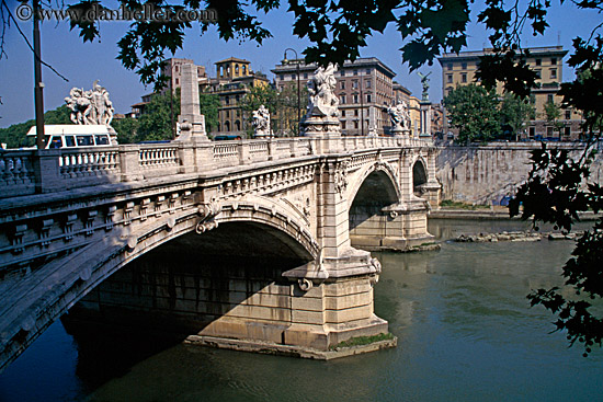 roman-bridge.jpg