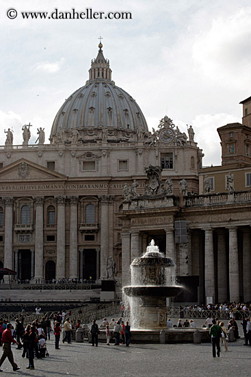 st_peters-cathedral-fountain-3.jpg