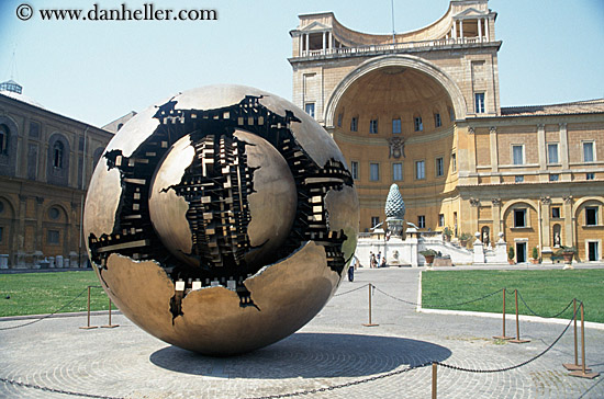 vatican-museum-modern-art.jpg