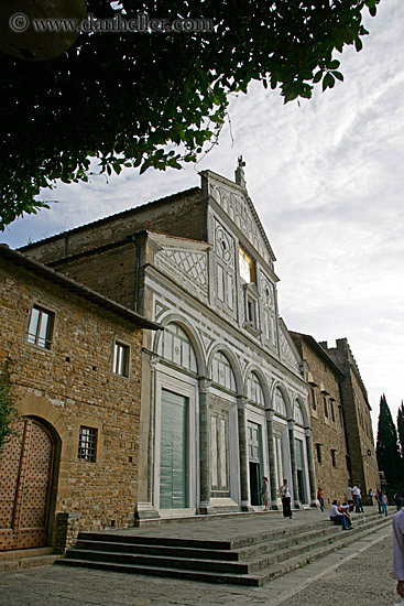 church-facade-3.jpg