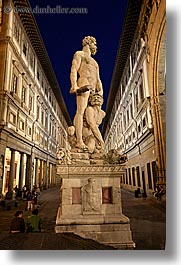 images/Europe/Italy/Tuscany/Florence/Buildings/Uffizio/uffizio-nite-2.jpg