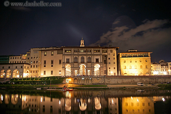 uffizio-nite-river.jpg