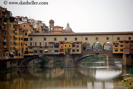 ponte_vecchio--n-arno-river-2.jpg