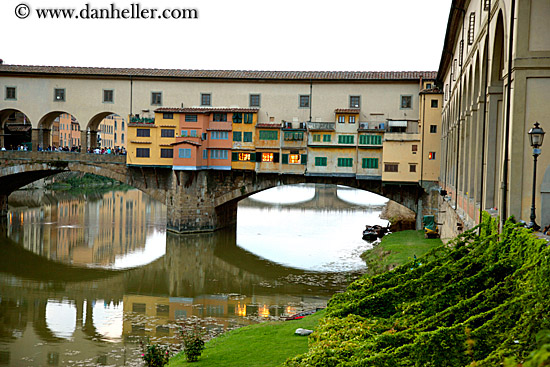 ponte_vecchio-n-lawn-4.jpg