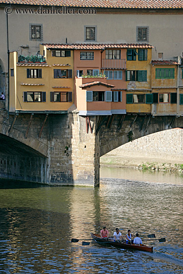 ponte_vecchio-row_boat-2a.jpg