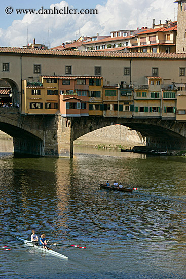 ponte_vecchio-row_boat-5.jpg