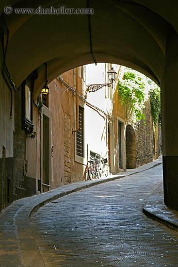 bike-n-tunnel.jpg