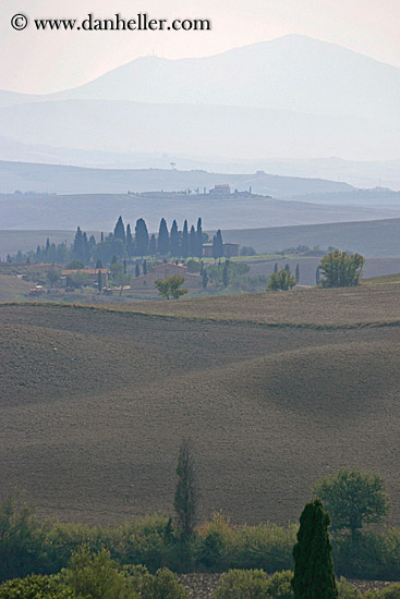 tuscany-scenery-07.jpg