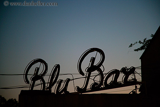 blu_bar-sign-sil.jpg