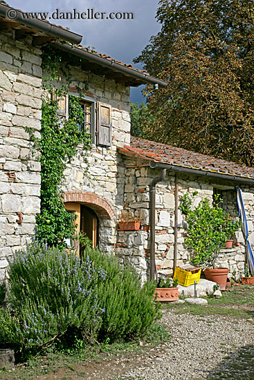 stone-house-2.jpg