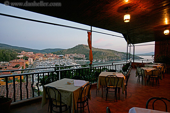 cafe-tables-n-harbor-view.jpg