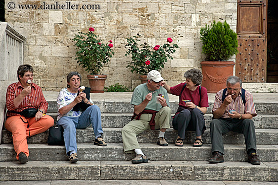 people-eating-ice_cream.jpg