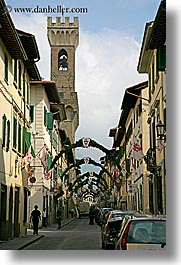 images/Europe/Italy/Tuscany/Towns/Scarperia/palace-fortress-street-3.jpg