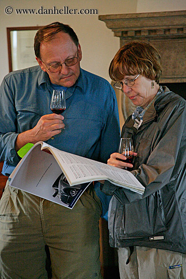 steve-n-jan-wine-drinking.jpg