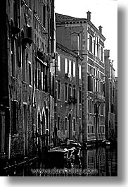 images/Europe/Italy/Venice/Canals/canals06-bw.jpg