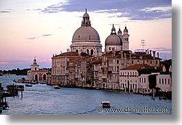 images/Europe/Italy/Venice/GrandCanal/g-canal08.jpg