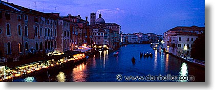 images/Europe/Italy/Venice/Nite/night08.jpg