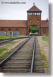 images/Europe/Poland/Auschwitz/berkenau-railroad-tracks-3.jpg