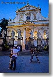 images/Europe/Poland/Krakow/Churches/StPeterPaulChurch/couple-n-church-5.jpg
