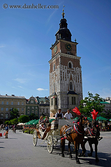 horse-n-carriage-n-clock_tower.jpg