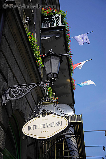 hotel-francuski-sign-1.jpg