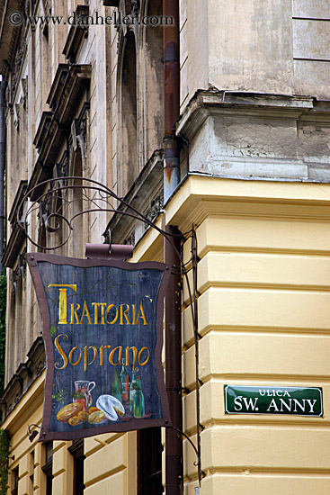 trattoria-soprano-sign.jpg