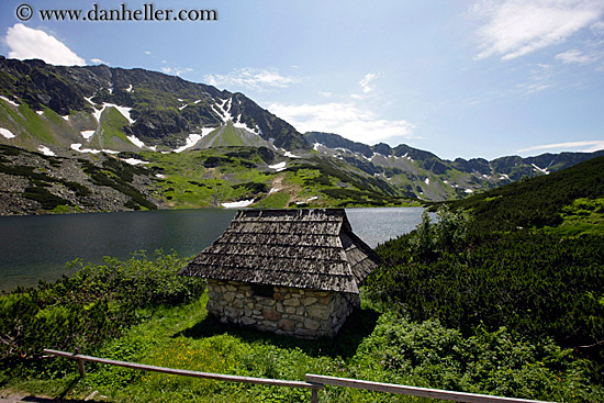 hut-by-lake-w-mtns-3.jpg