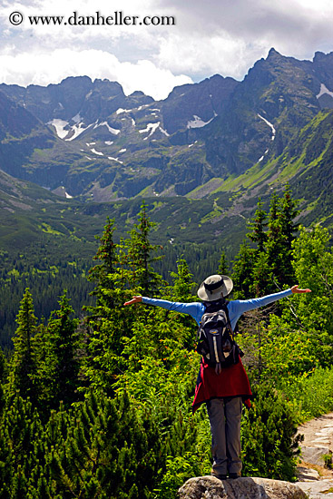 lori-admiring-mtns-2.jpg