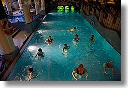 images/Europe/Poland/Misc/swimming-pool-2.jpg