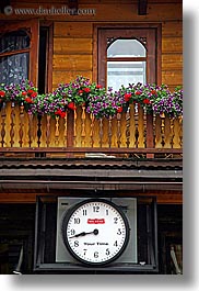 images/Europe/Poland/Zakopane/Buildings/flowers-n-clock.jpg