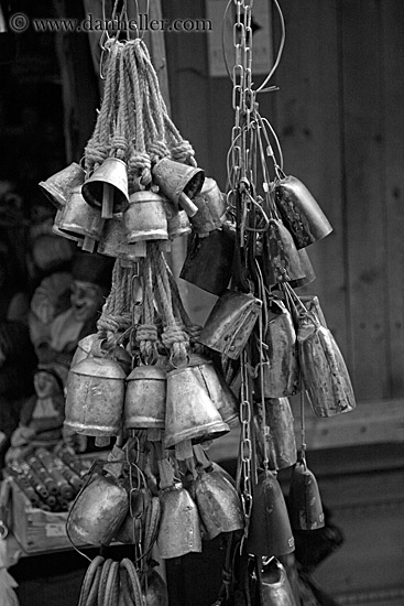 cow-bells-on-ropes.jpg