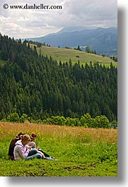 images/Europe/Poland/Zakopane/Scenic/girls-in-pasture.jpg