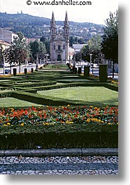 images/Europe/Portugal/Castles/castle-garden.jpg