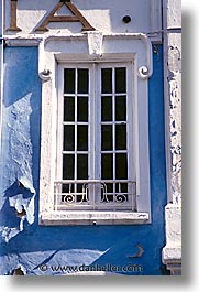 images/Europe/Portugal/DoorsWins/window1.jpg