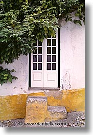 images/Europe/Portugal/DoorsWins/window2.jpg