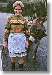 images/Europe/Portugal/People/woman-donkey.jpg
