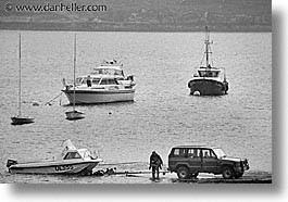 images/Europe/Scotland/BW/tow-boat.jpg