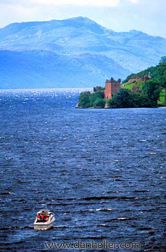 urquhart-castle.jpg