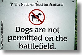 images/Europe/Scotland/Misc/no-dogs.jpg