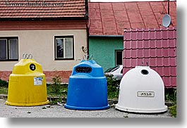 images/Europe/Slovakia/Misc/colorful-recycling-recepticles.jpg